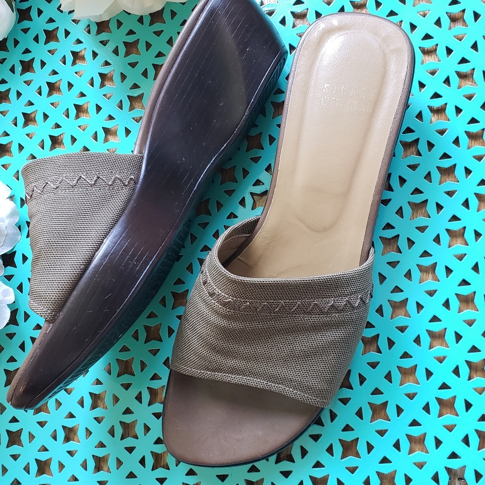 Stuart Weitzman Fabric Sandal Slides - image 4